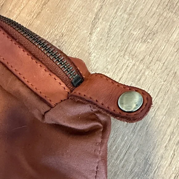 MARTA PONTI Slouchy LeatherTote Bag Crossbody with insert - Picture 5 of 13